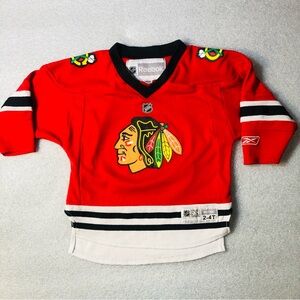 Reebok Chicago Blackhawks Marian Hossa #81 Classic Jersey Sz2-4T